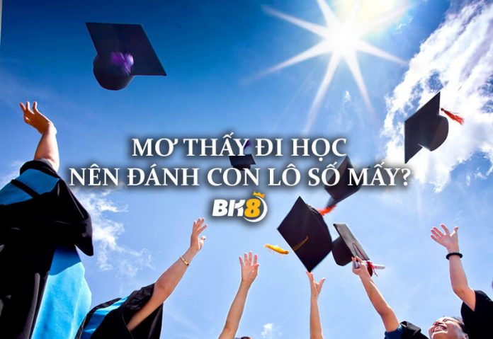 Rất nhiều người không khỏi bồi hồi, xúc động khi nhắc đến những kỷ niệm thời học trò khi gặp giấc mơ thấy đi học